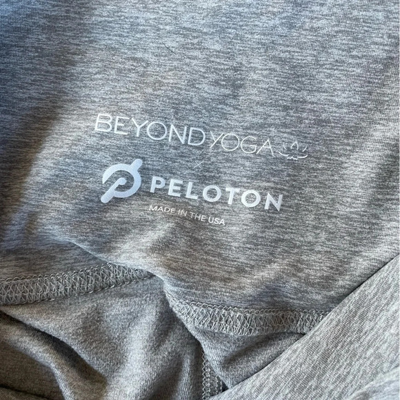 Beyond Yoga x Peloton Gray High Rise Leggings - Picture 3 of 7